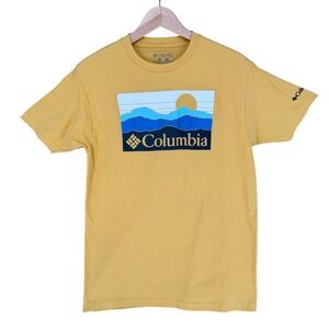 Columbia Sportswear Men's Size M Yellow Gold Mountain Sunset Graphic T-Shirt Tee